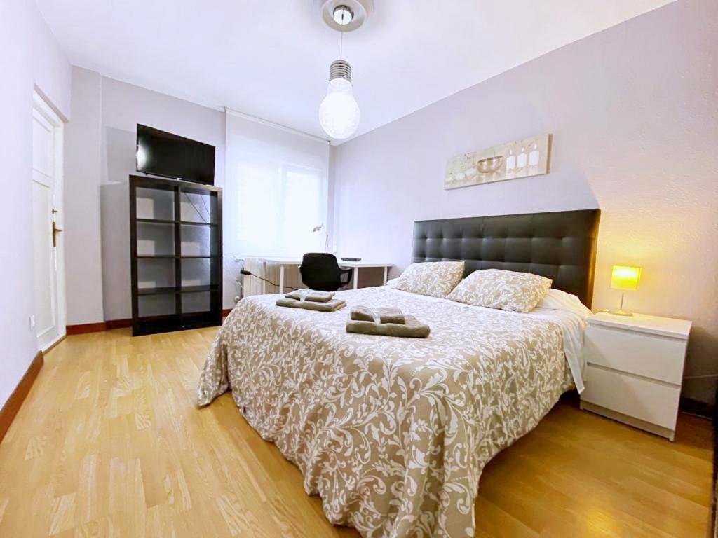 Apartamentos Milan 1 Wifi Y Parking Gratuito Οβιέδο Εξωτερικό φωτογραφία