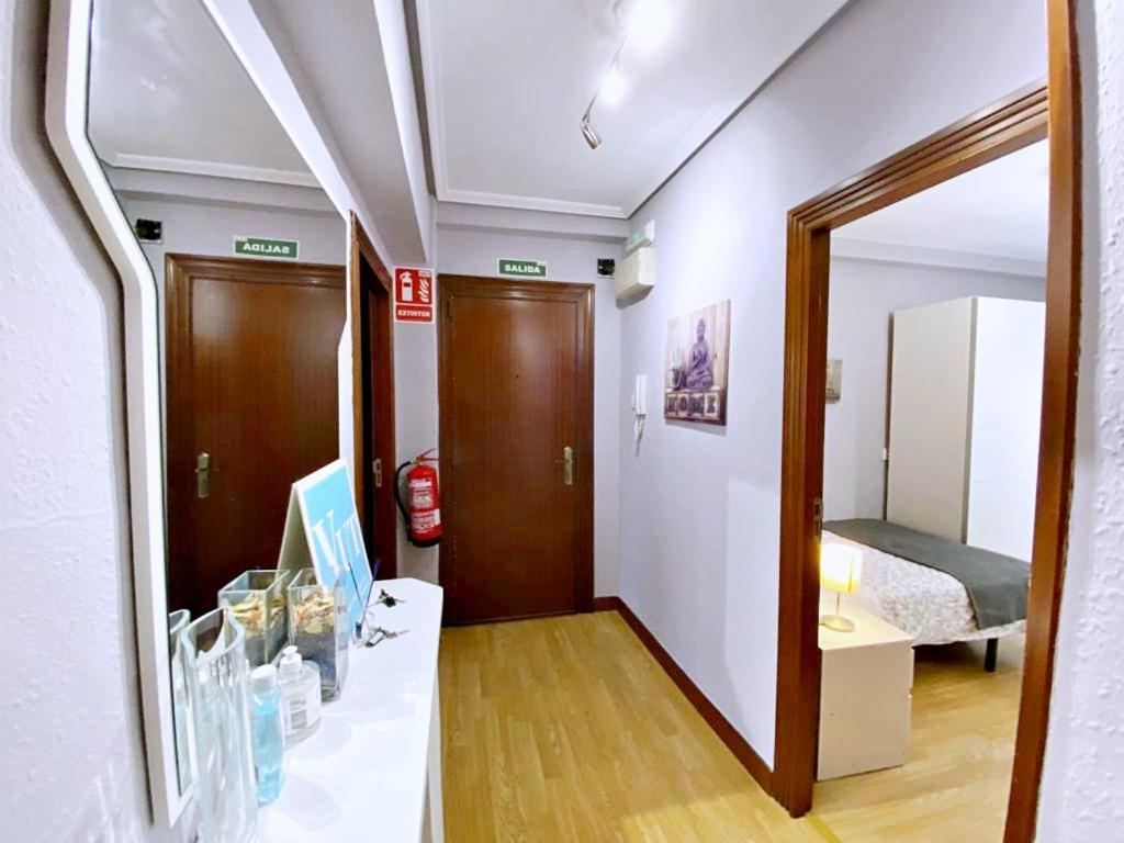 Apartamentos Milan 1 Wifi Y Parking Gratuito Οβιέδο Εξωτερικό φωτογραφία